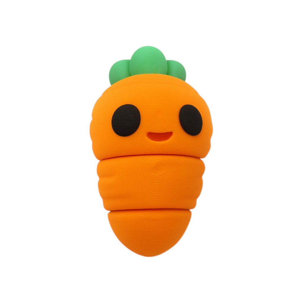 Tiny wortel oranje/groen/zwart 6x3x2,5 cm – schuin vooraanzicht